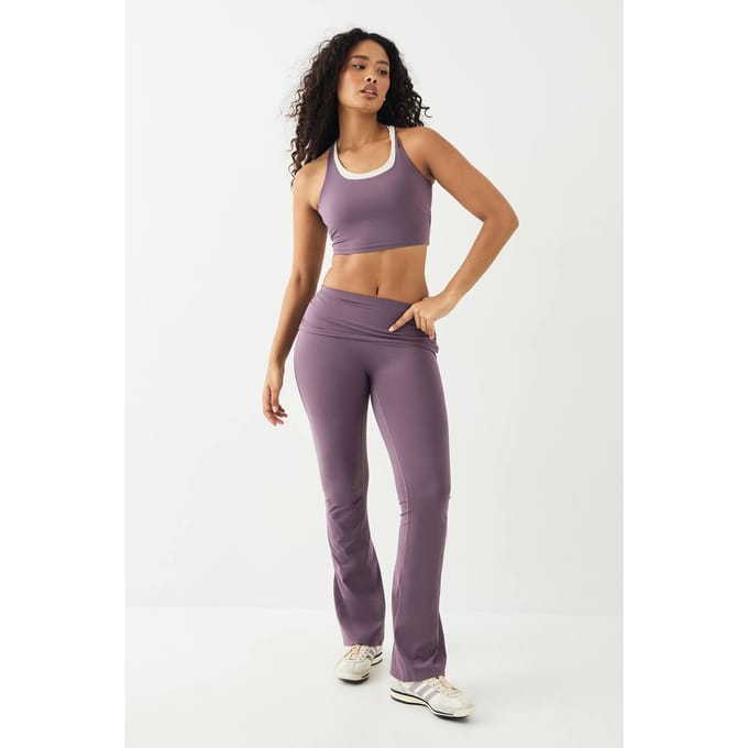 Dames DSGN Studio Ultra Sculpt Omvouwbare Tailleband Wijdlopende Legging | Druif | Maat: Large