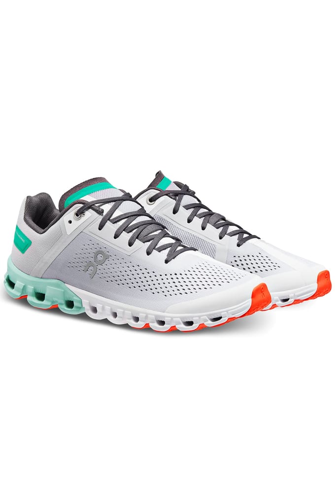On Cloudflow 3 Glacier Creek Maat: 36 | Hardloopschoenen Outlet | Dames | Grijs