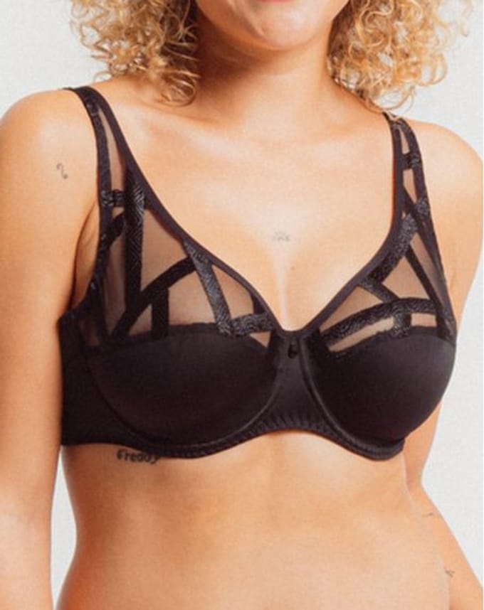 Louisa Bracq Serie Triangel Beugel Bh 47111 471 NOIR - maat EU 65F / FR 80F