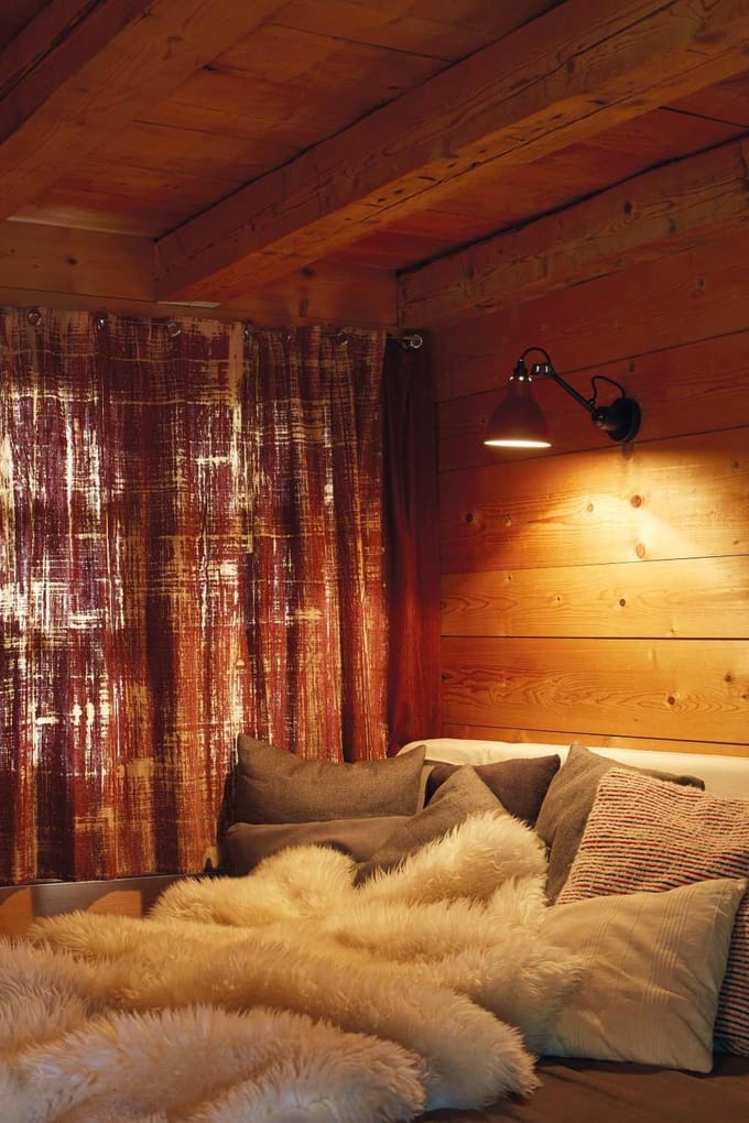 DCWéditions - LAMPE GRAS N°304 wandlamp zwart - rood - rond