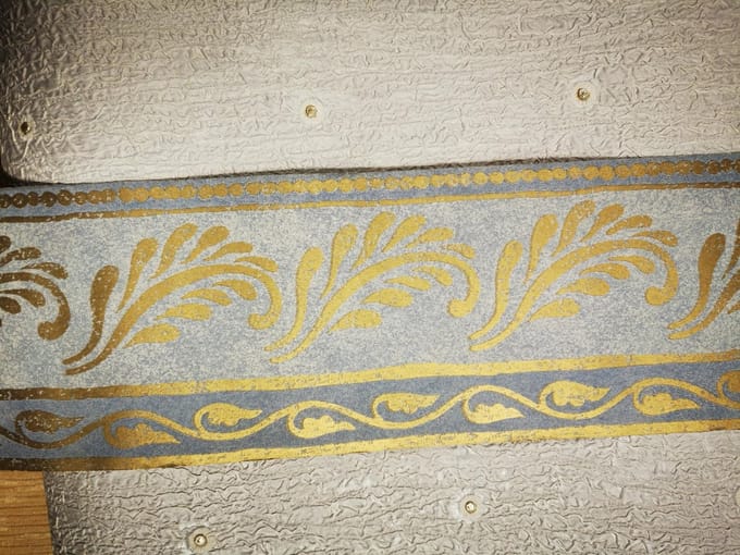 BEHANGRAND RATH & DOODEHEEFVER ROYAL DAIM BLAUW GOUD BLADEREN