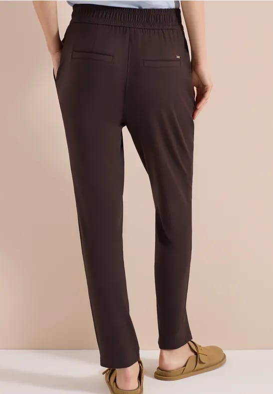 Mid Waist Slim Legs broek in casual fit