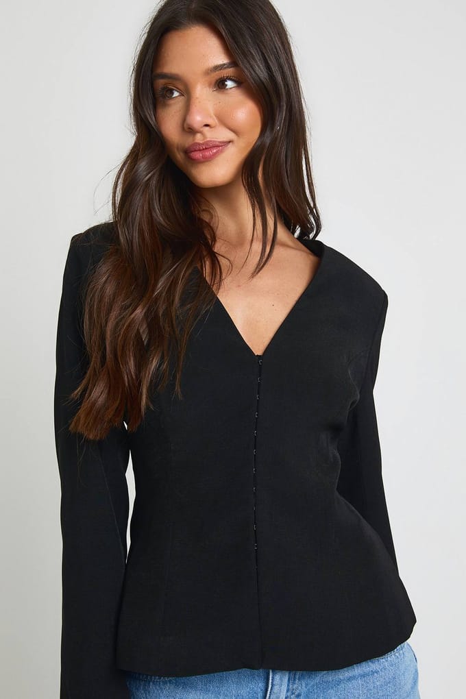 boohoo Dames Getailleerde Blazer Met Gecinchte Taille | Zwart | Maat: 42