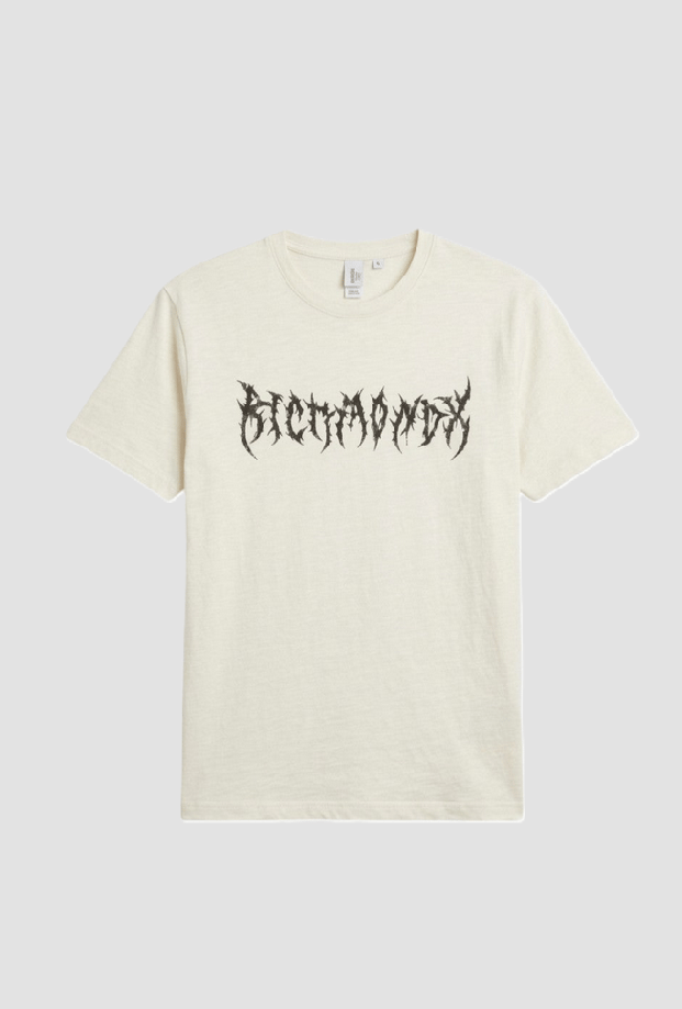 t-shirt man wit