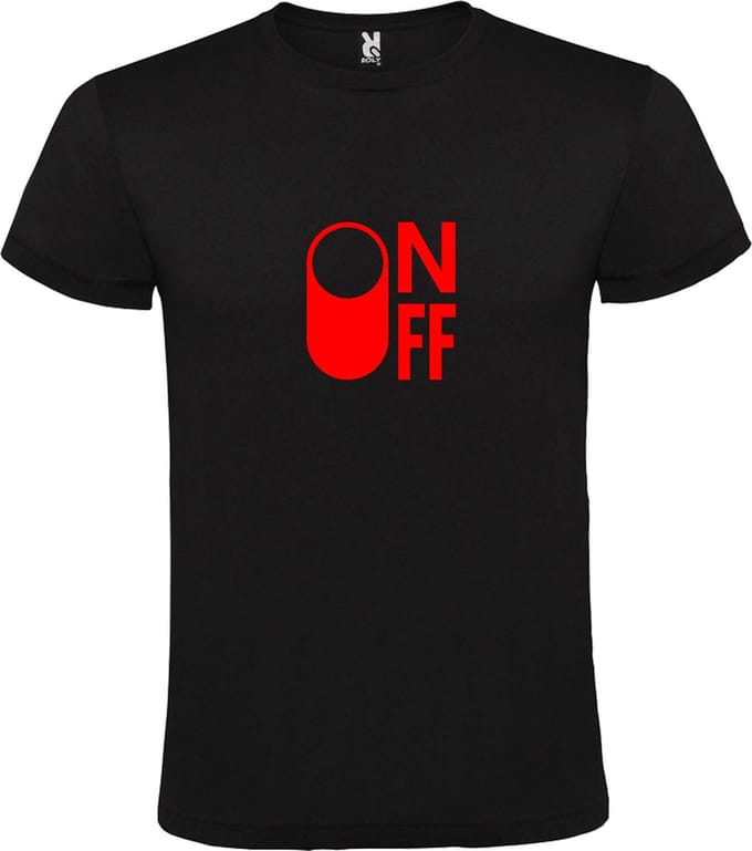 Zwart T-Shirt met “ On/Off Button ON “ afbeelding Rood Size S
