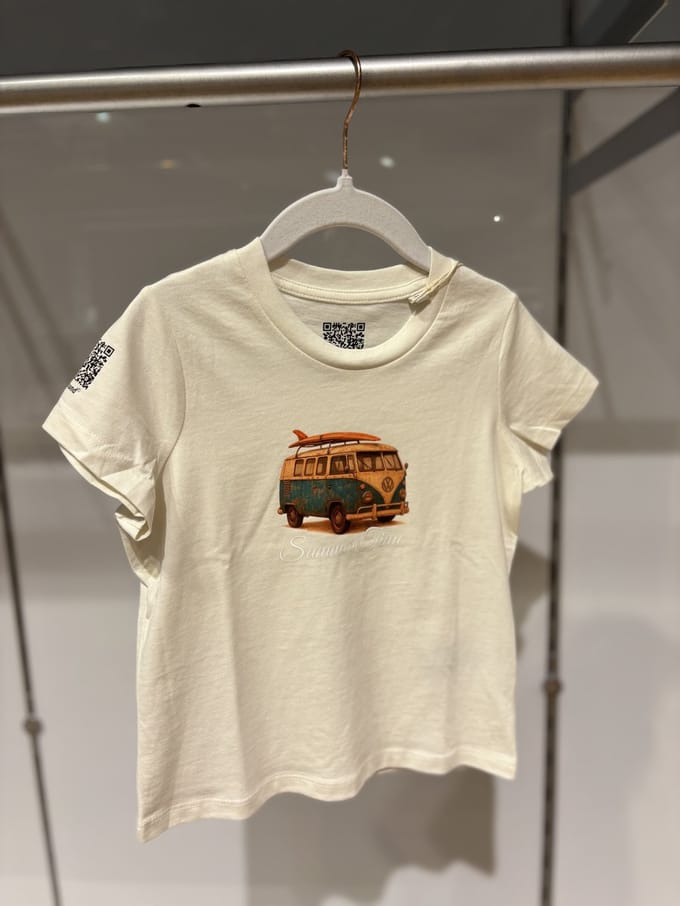 B-Found T-shirt met QR-code – Vintage Mini Van – ivory wit-2-4 jaar