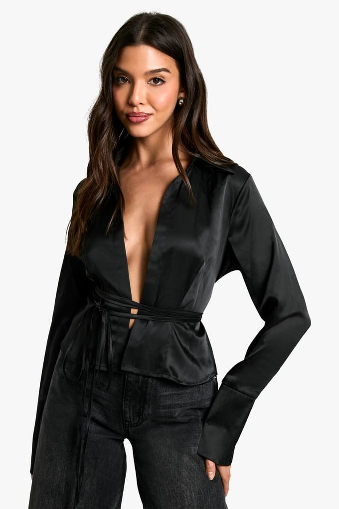 boohoo Dames Collared Deep Cuff Tie Shirt | Black | Maat: 10