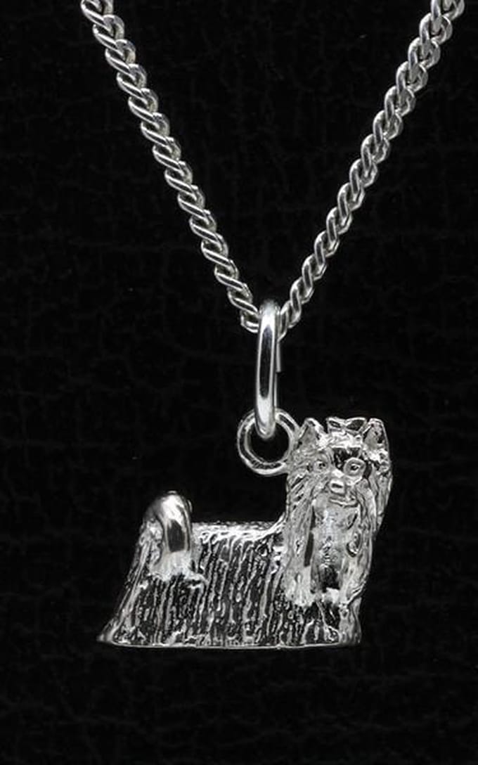 Zilveren Yorkshire terrier met staart - omkijk ketting hanger - klein