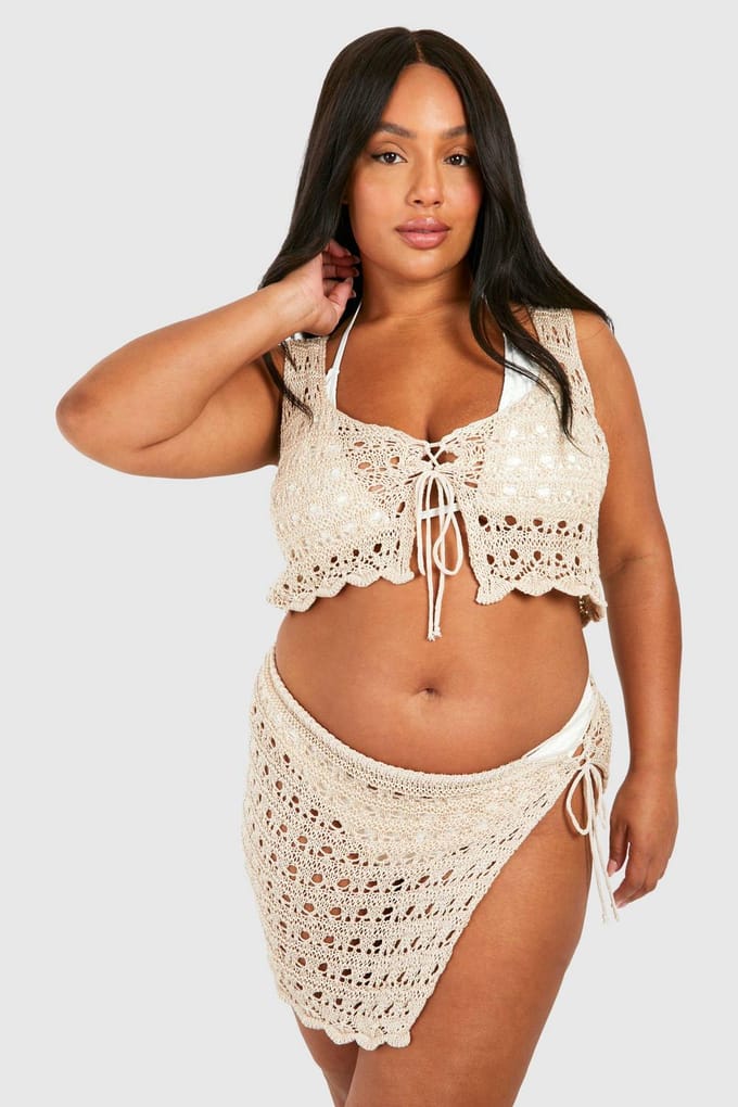 boohoo Dames Plus Gehaakte Top en Mini-Rok Strand Co-ord | Creme | Maat: 50