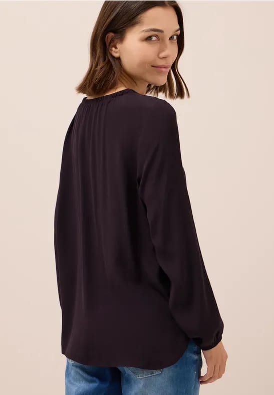 Crepe blouse