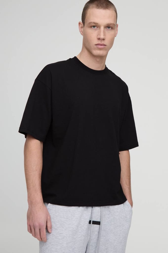 Essential Oversized Boxy Crew Neck T-Shirt | Black | Size Medium