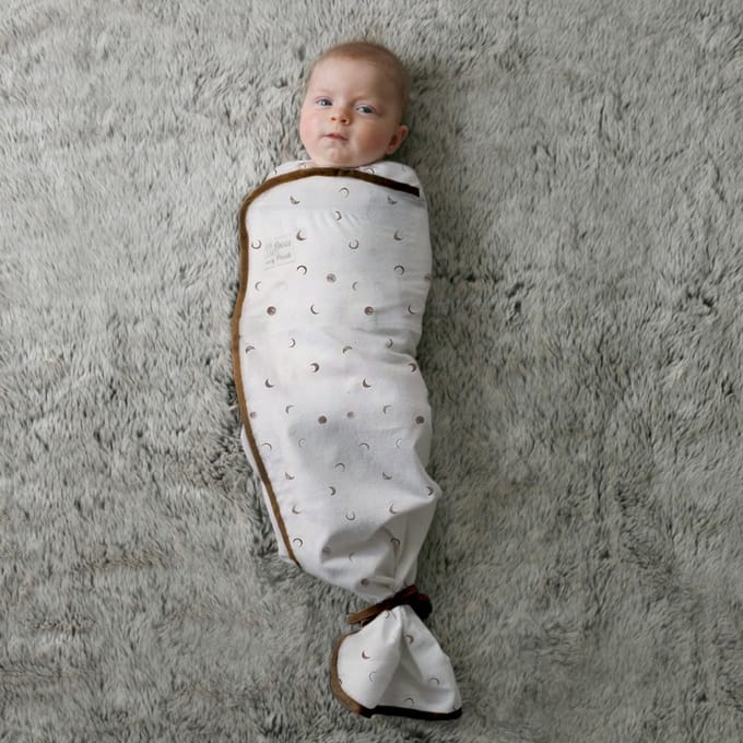 Pacco Piccolo (4-7kg), wit met maan print