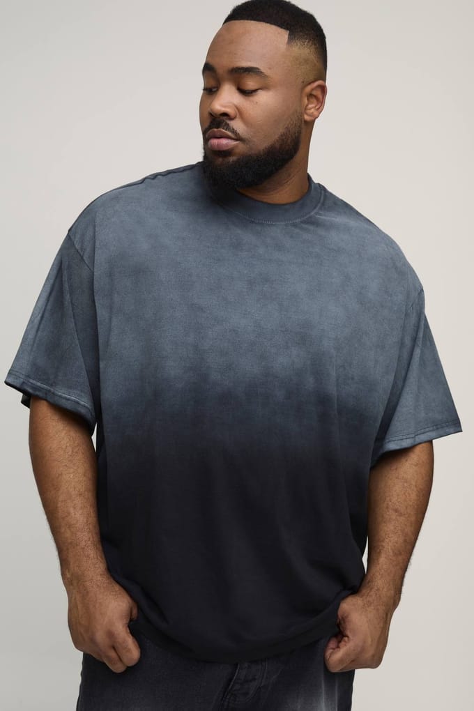 Plus Oversized T-shirt met Verlengde Hals Heavy Weight Spray Wash | Washed Black | Size 2XL
