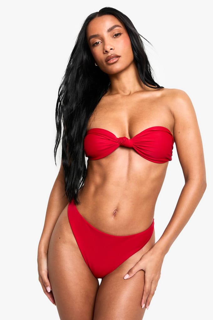 boohoo Dames Swimwear Essentials Bandeau Bikini Top | Rood | Maat: 44