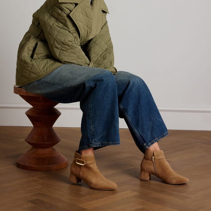 No Stress - Dames - Beige suède enkellaarsjes met hak - Maat 36