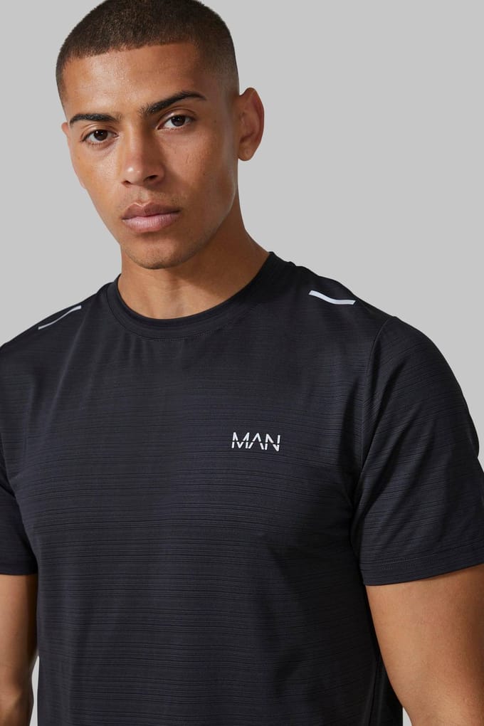 Man Active Engineered Performance Regular Fit Gym T-Shirt | Black | Size Large