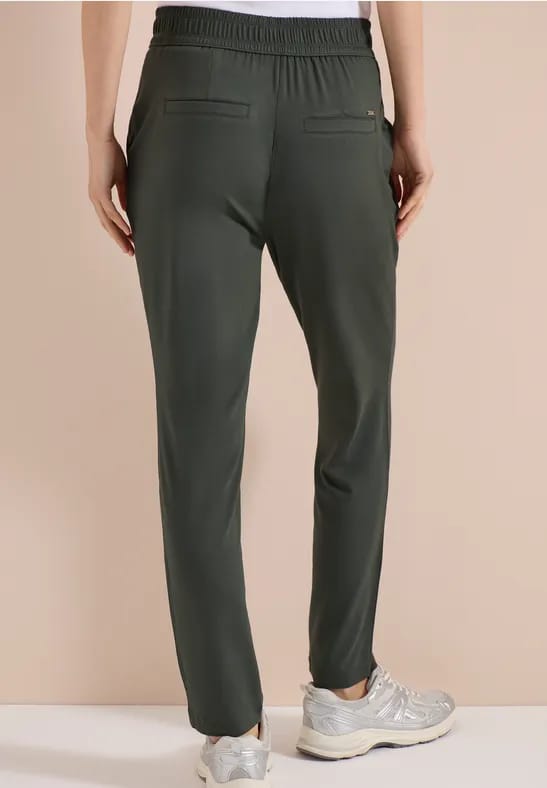 Mid Waist Slim Legs broek in casual fit