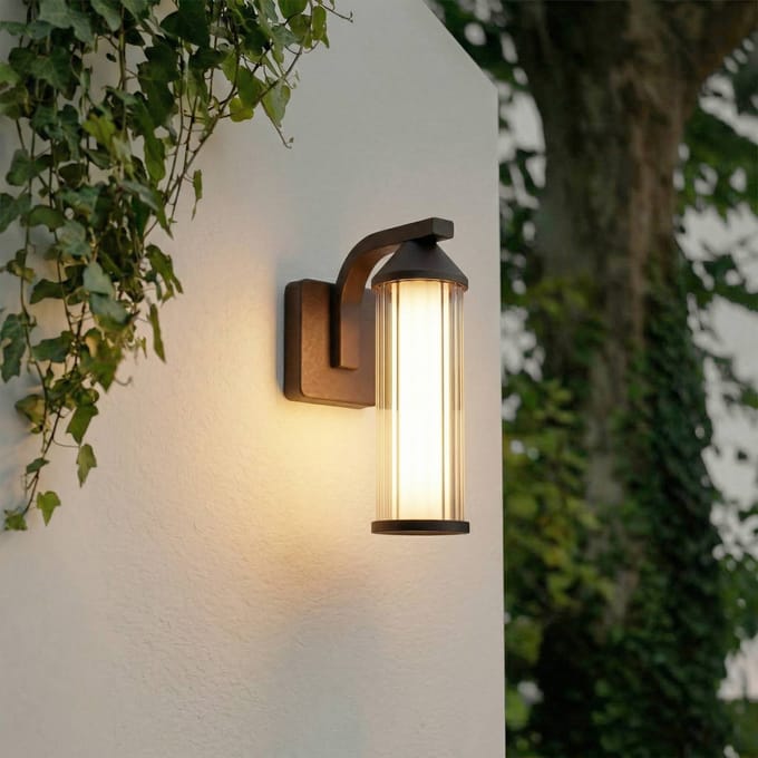 Lindby LED buiten wandlamp Neravio, roest, hoogte 26 cm, IP54