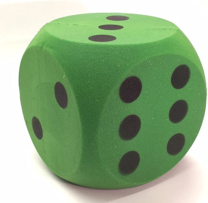 Foam dobbelsteen groen groot 16cm 2 stuks - Sinterklaas - Dobbelspel - Kerst