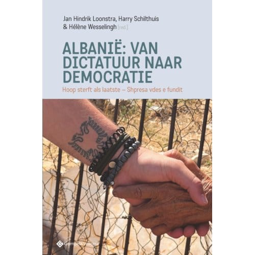 Albanië. Van Dictatuur Tot Democratie