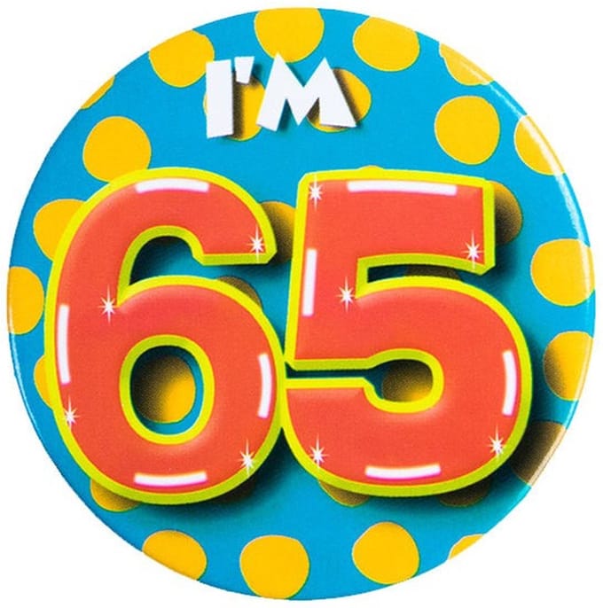 Verjaardags button/speld I am 65 - 65e verjaardag - kledingdecoratie - verjaardag / feestkleding