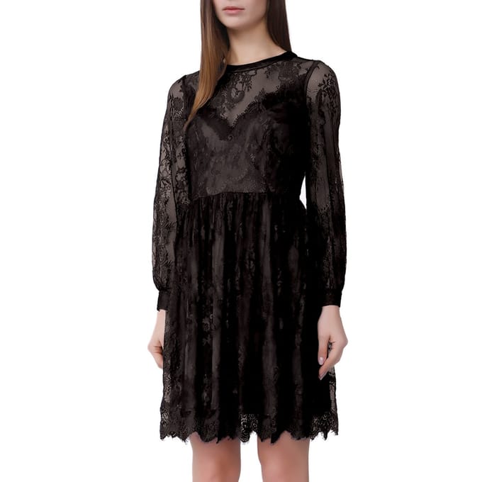 Lace Skater -jurk en hart halslijn