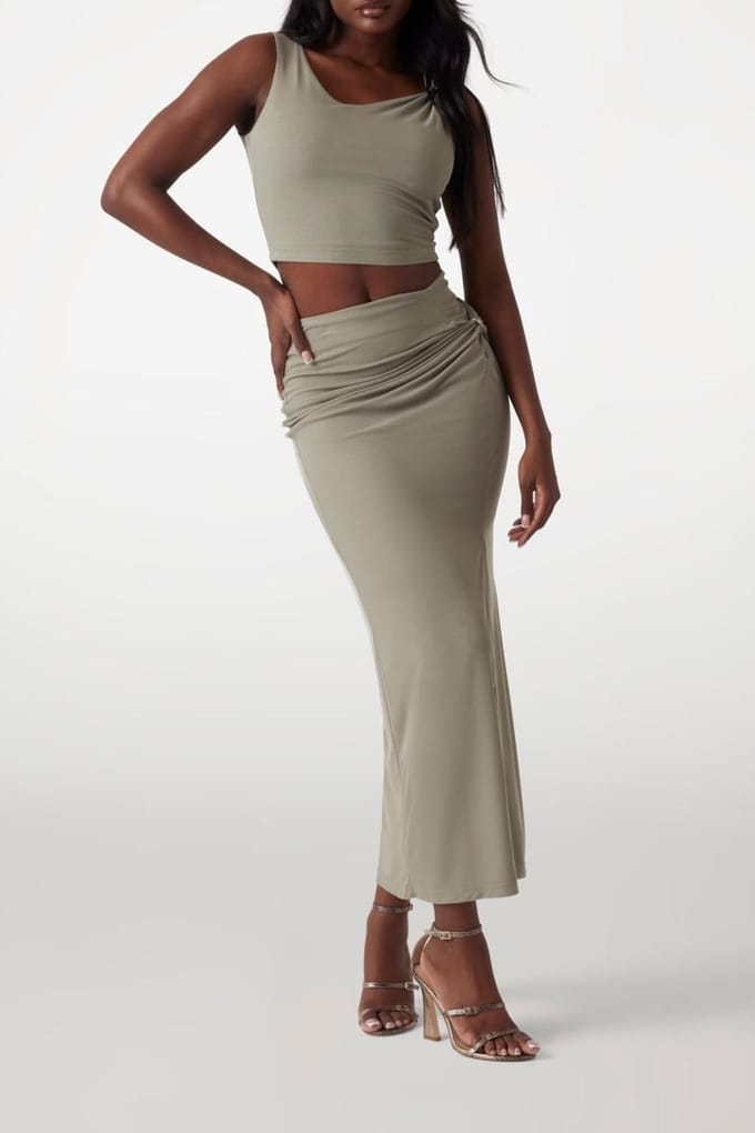 GUESS  Eco Aimee Jewel Drap Ski Mossy Green Taglia: S | Maxi gonne Outlet | Donna | Verde