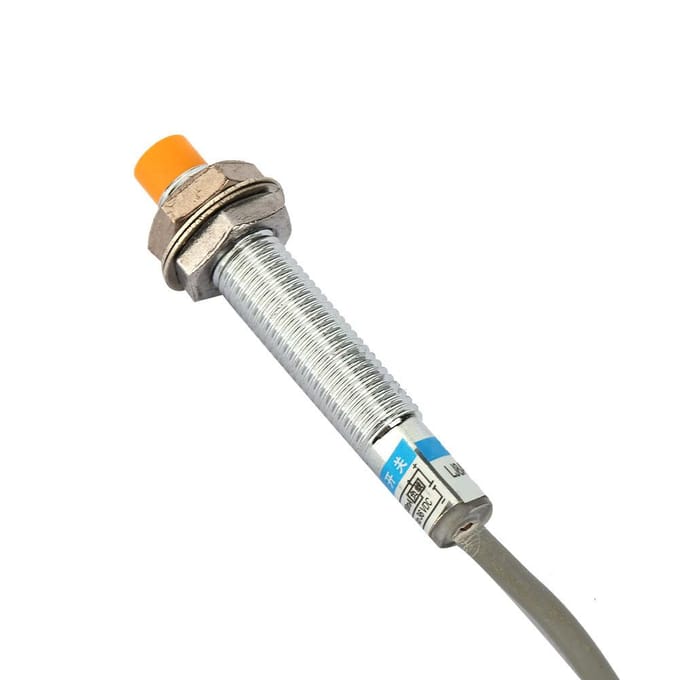 LJ8A32ZAX DC Type 3 Draden NPN Normaal Gesloten Inductieve Sensor Detectie Naderingsschakelaar gray