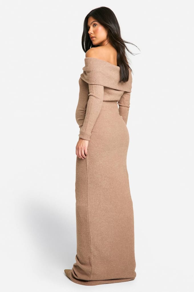 boohoo Dames Zwangerschapsjurk Soft Rib Off-Shoulder Column Maxi Dress | Camel | Maat: 40