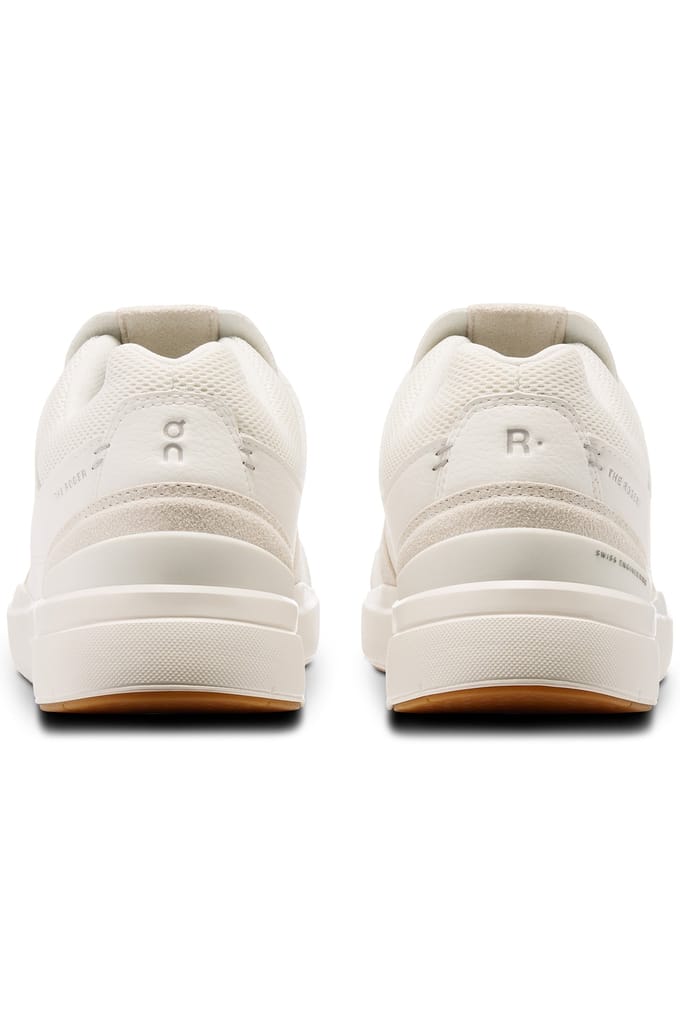 On The Roger Clubhouse 2 White Sand Maat: 36 | Sneakers Outlet | Dames | Wit