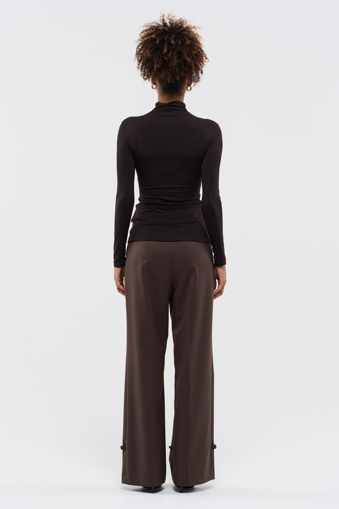BENU Bruine blouse met plooien en col