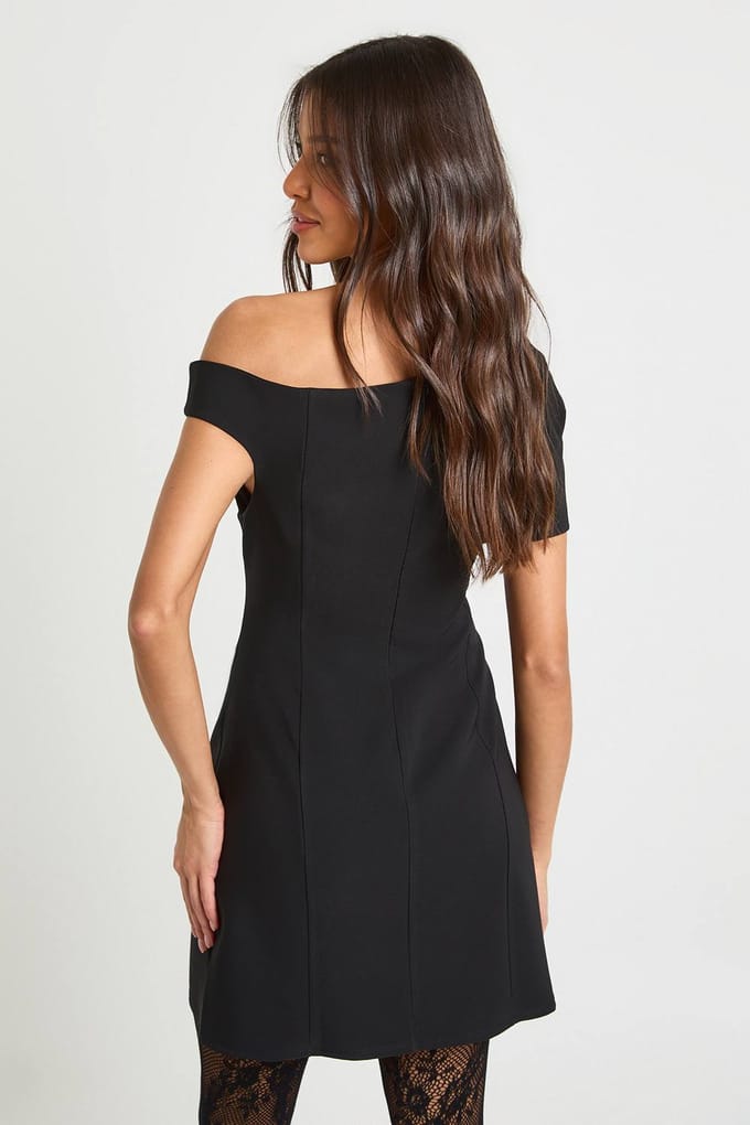 boohoo Dames Schouderloze mini-jurk met naaddetails | Black | Maat: 16