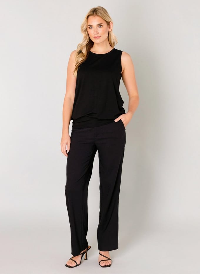 BASE LEVEL Yasmin Top - Black - maat 36