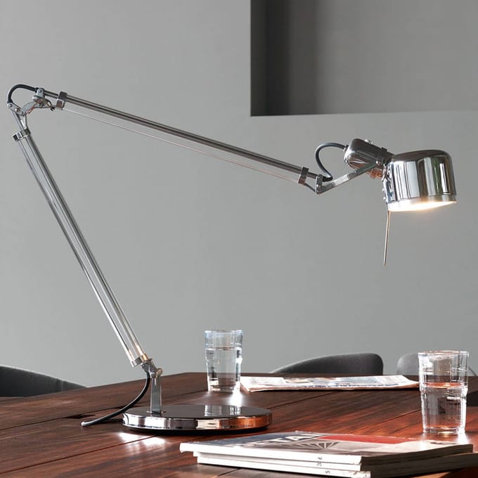 Serien Lighting serien.lighting Job Table LED tafellamp met voet