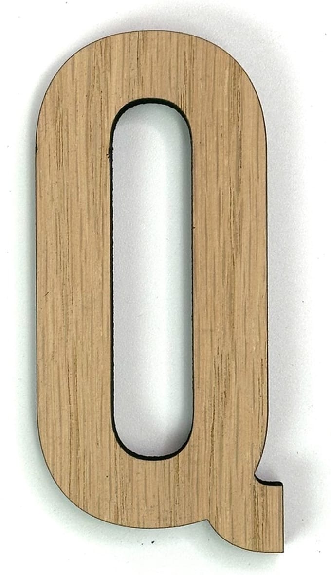 Houten letter Q - 37 cm hoog