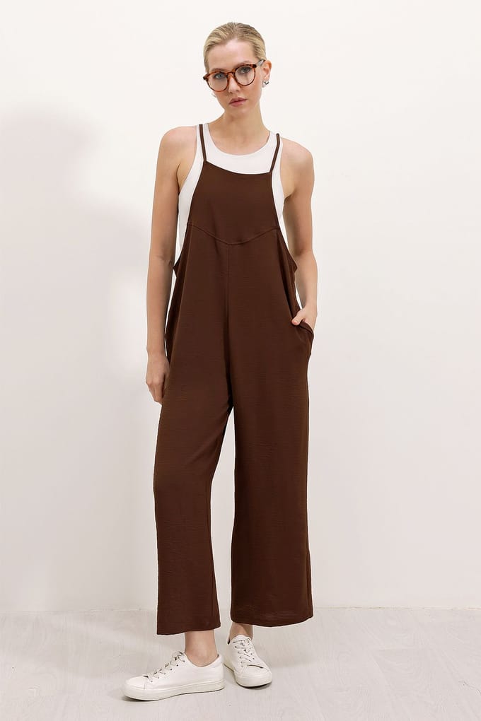 Ontspannen Fit Brede Pantalon Jumpsuit met Vierkante Kraag