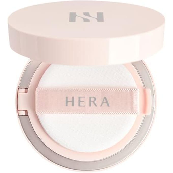Hera Reflection Skin Glow Cushion Foundation Mini 21N1 Vanilla 5g/0.17oz. white