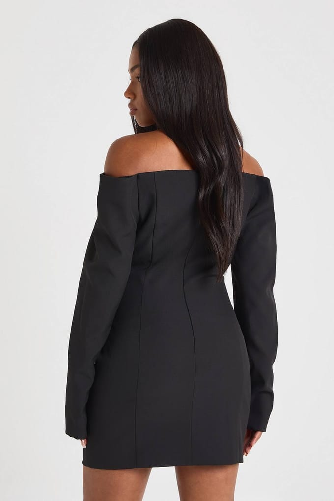 boohoo Dames Boxy bandeau met lange mouwen, getailleerde mini-jurk | Zwart | Maat: 36