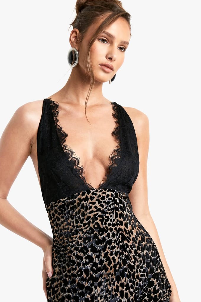 boohoo Dames Leopard Devore Maxi-jurk met kanten bies | Brown | Maat: 14