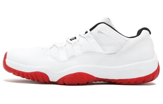 Jordan 11 Retro Low Wit Rood 2012 528895-101 44