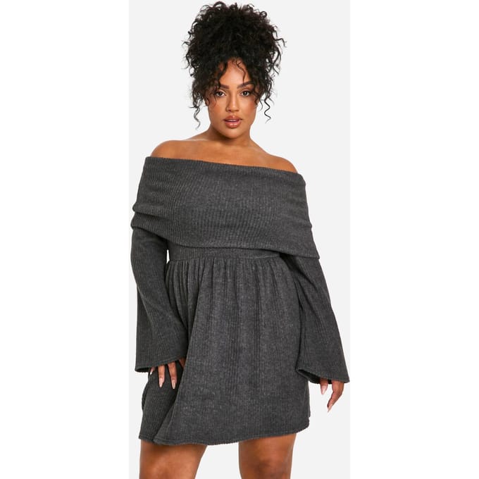 boohoo Dames Plus Geborstelde Rib Off Shoulder Skater Jurk | Houtskool | Maat: 48