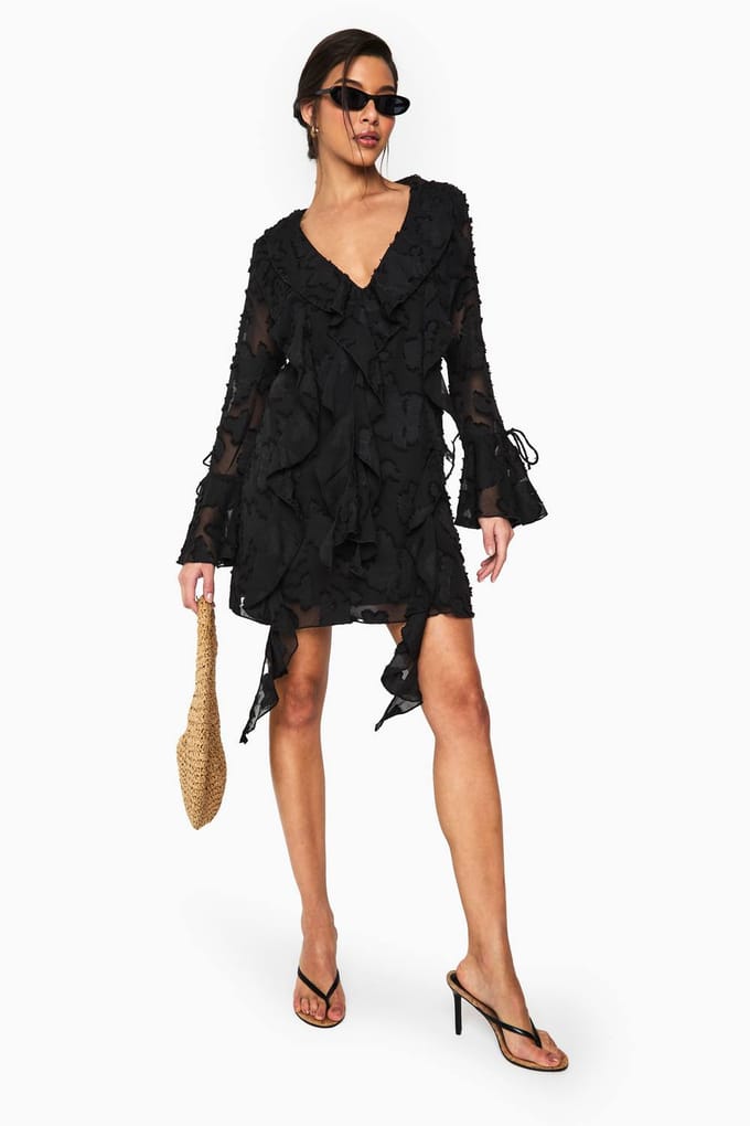 boohoo Dames Burnout Bloemen Ruffle Shift Jurk | Black | Maat: 10