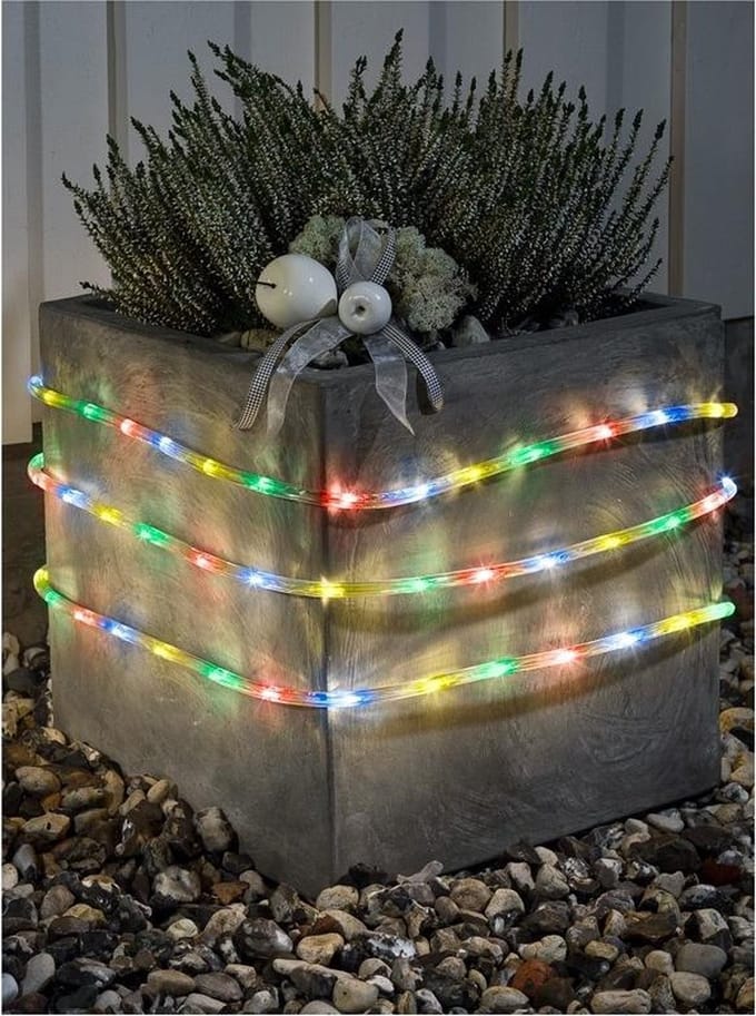 Konstsmide LED Lichtslang 9 meter, met sensor en timer, multicolor - 144 LED's
