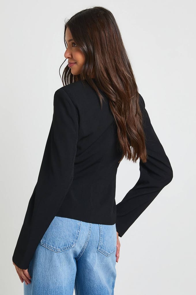 boohoo Dames Getailleerde Blazer Met Gecinchte Taille | Zwart | Maat: 42
