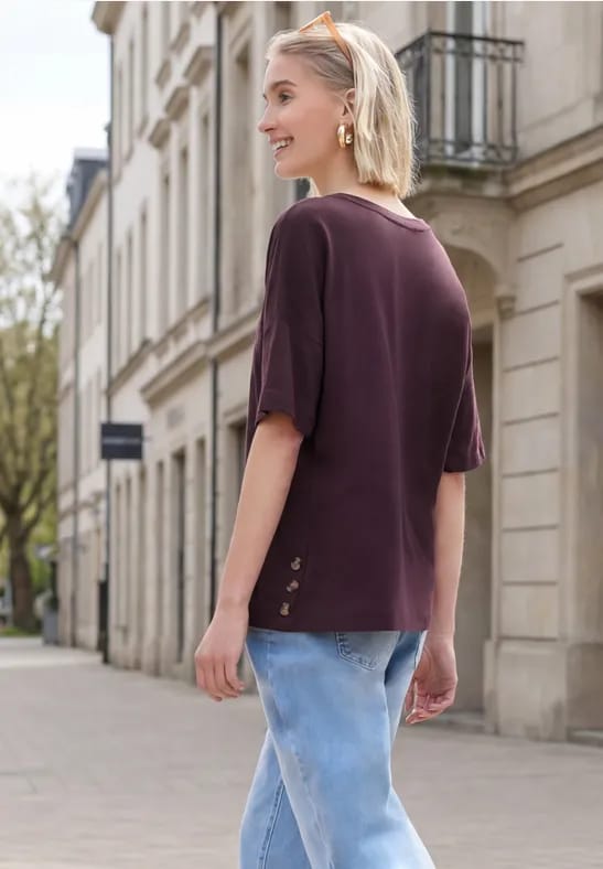 Shirt met ronde hals en knopen