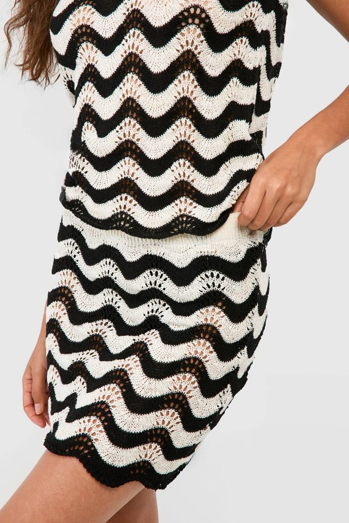 boohoo Dames Zig Zag Crochet Gebreide Mini Rok | Zwart | Maat: Small