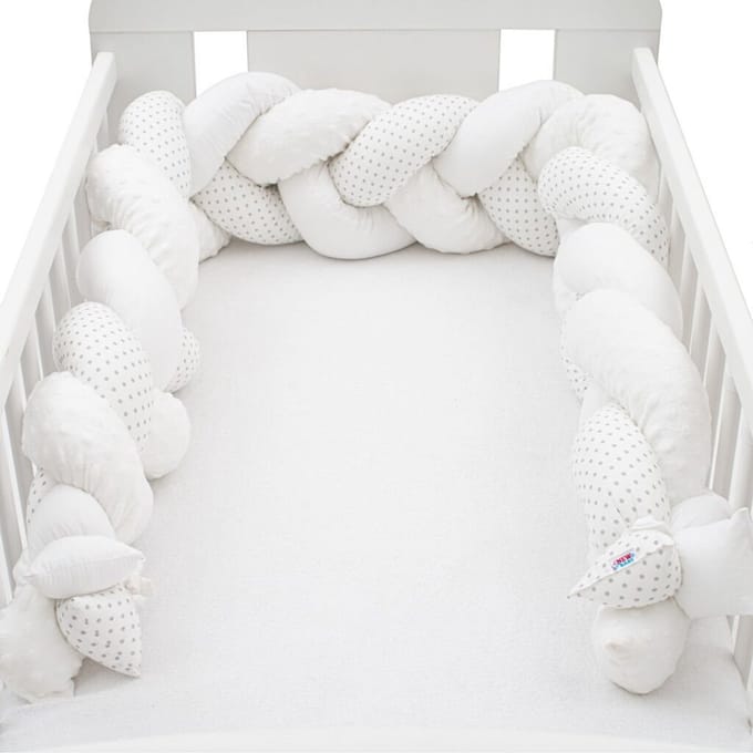 New Baby gevlochten bedomrander 210cm Minka Dot - Wiegomranding