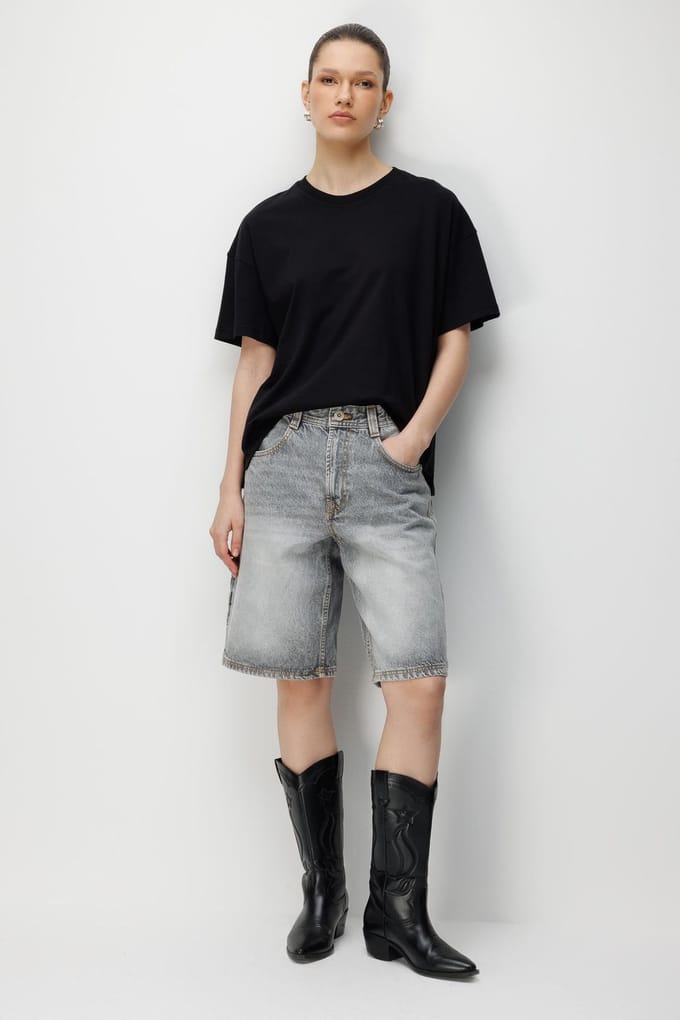 Oversized Crew Neck Effen T-Shirt met Split