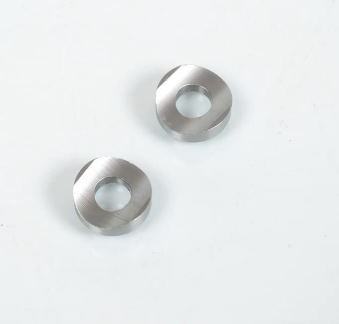 Ventielafstandsbus gebogen aluminium geanodiseerd titanium voor motor enduro cross nieuw