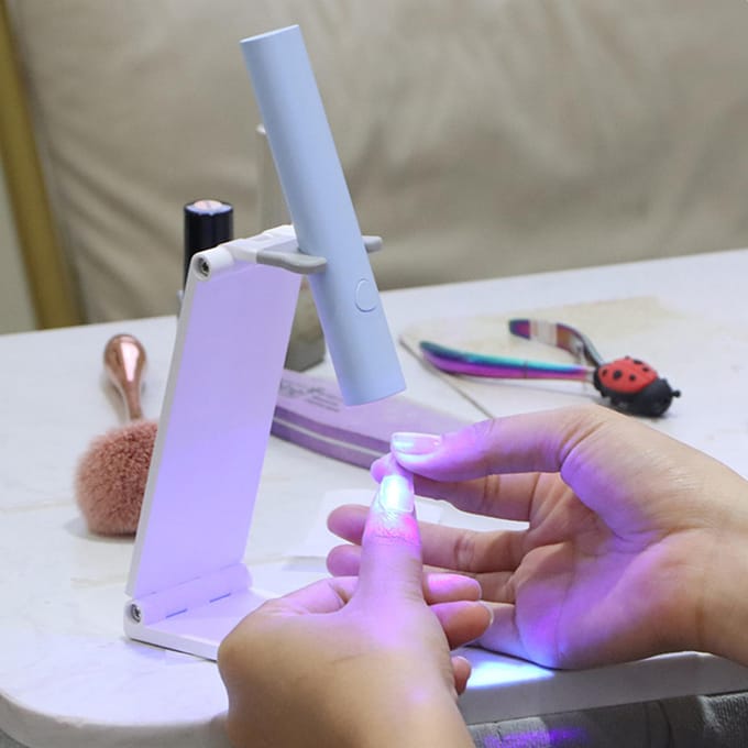 Draagbare UV LED Nagellamp Gel Polish Nageldroger met 20s60s Timer Oplaadbare Nagel Lijm Uitharding paars
